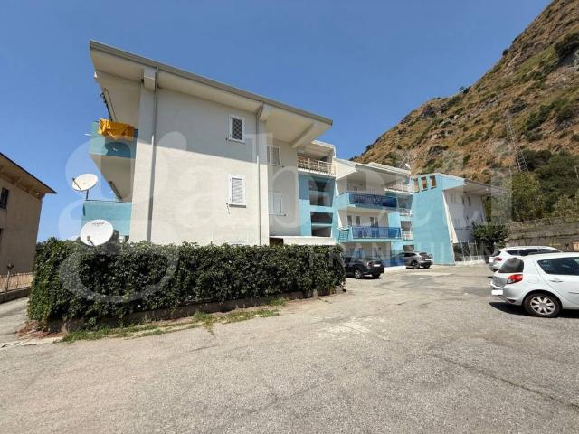 Appartamento in vendita a Fiumefreddo Bruzio CS