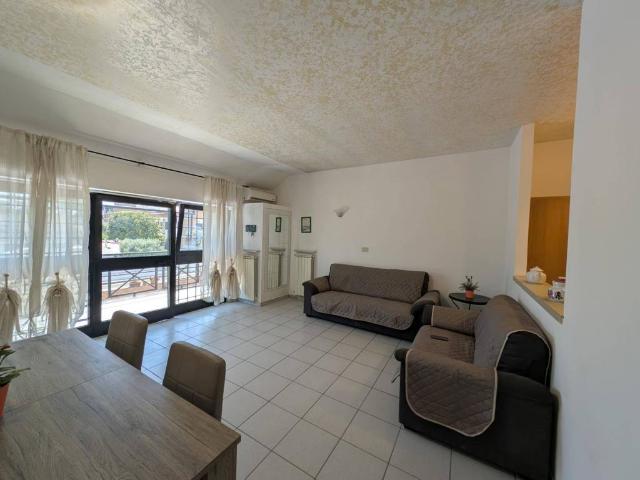 Appartamento in vendita a Fiumicino RM