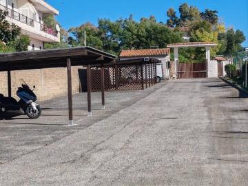 Appartamento in vendita a Fiumicino RM