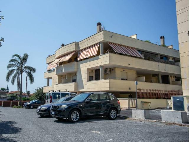 Appartamento in vendita a Fiumicino RM