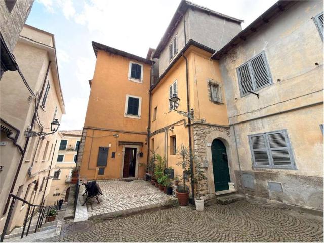 Appartamento in vendita a Fiuggi FR