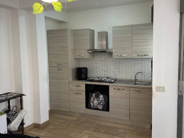 Appartamento in vendita a Floridia SR