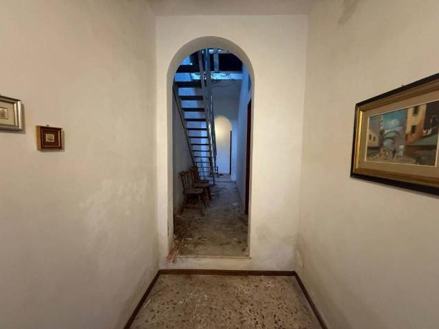 Appartamento in vendita a Floridia SR