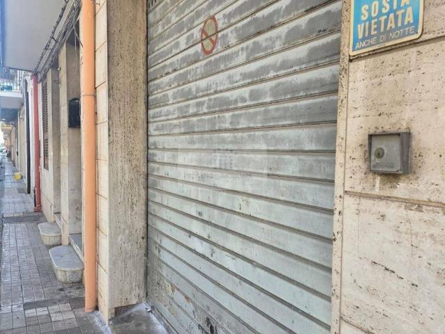 Appartamento in vendita a Floridia SR