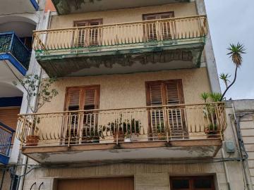 Appartamento in vendita a Floridia SR