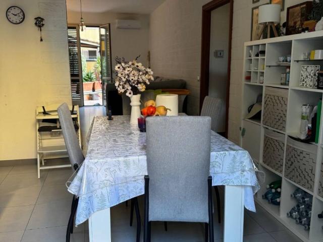 Appartamento in vendita a Floridia SR