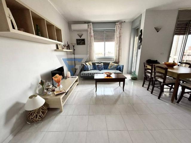Appartamento in vendita a Floridia SR