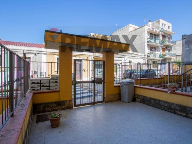 Appartamento in vendita a Floridia SR