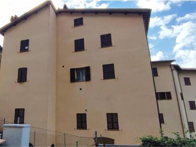 Appartamento in vendita a Foligno PG