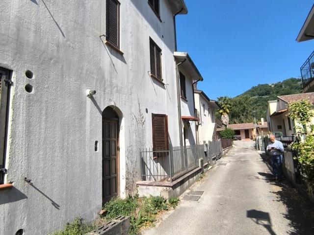 Appartamento in vendita a Foligno PG