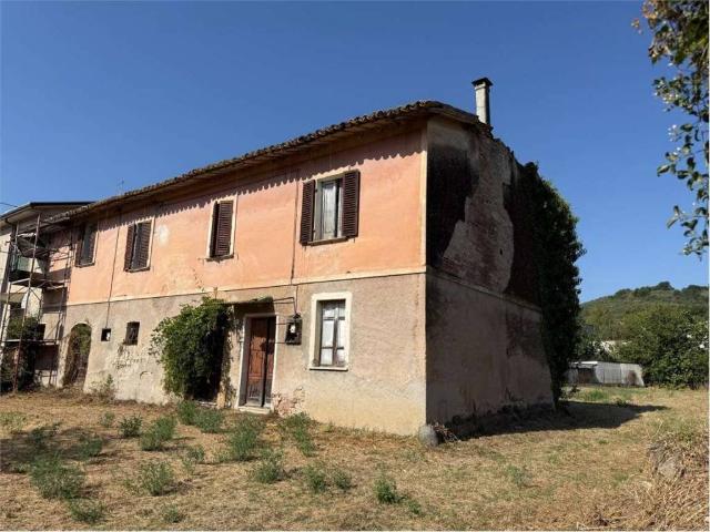 Appartamento in vendita a Foligno PG