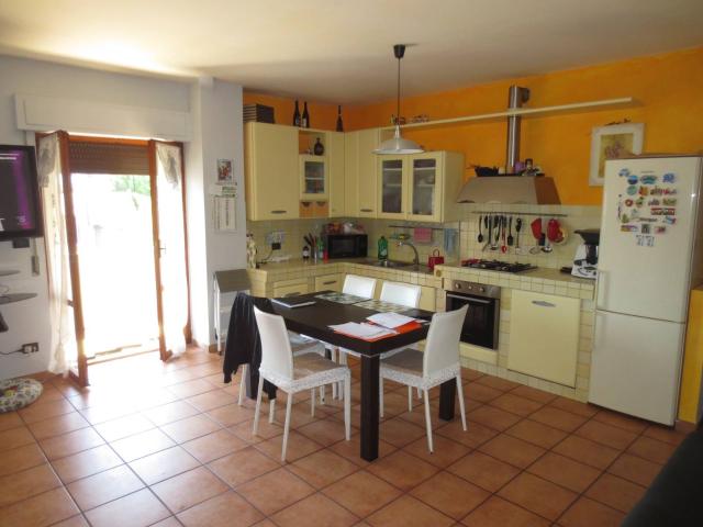 Appartamento in vendita a Folignano, Villa Pigna