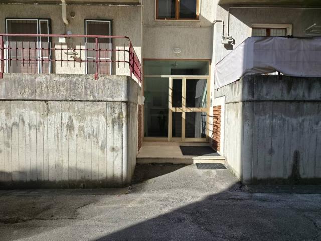 Appartamento in vendita a Folignano AP
