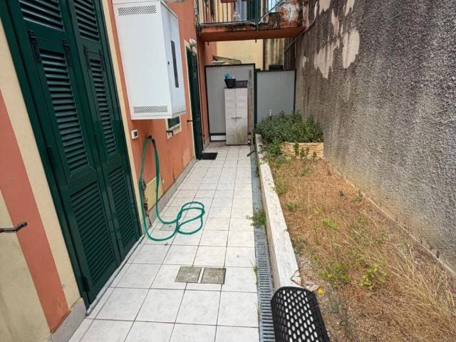 Appartamento in vendita a Follo SP