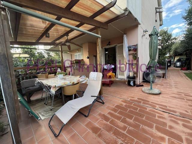 Casa indipendente in vendita a Follonica GR