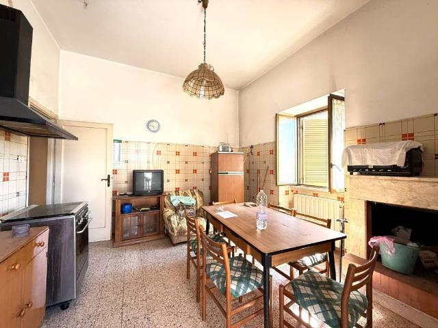 Appartamento in vendita a Fondi LT
