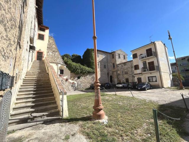 Appartamento in vendita a Fondi LT