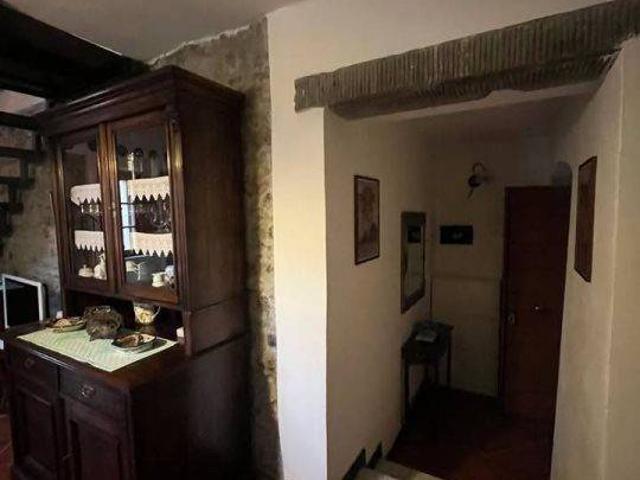 Appartamento in vendita a Fosdinovo MS