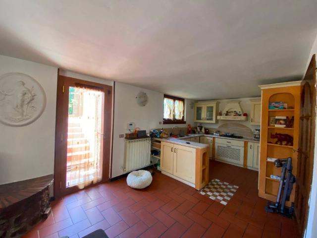 Appartamento in vendita a Sarzana SP