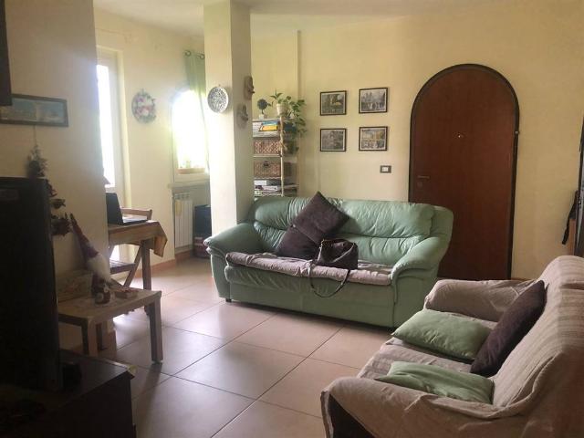 Appartamento in vendita a Fosdinovo MS