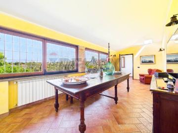 Appartamento in vendita a Formello RM