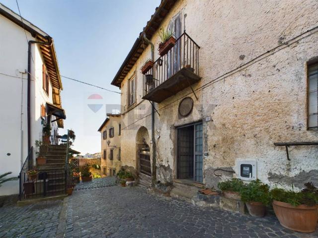 Appartamento in vendita a Formello RM