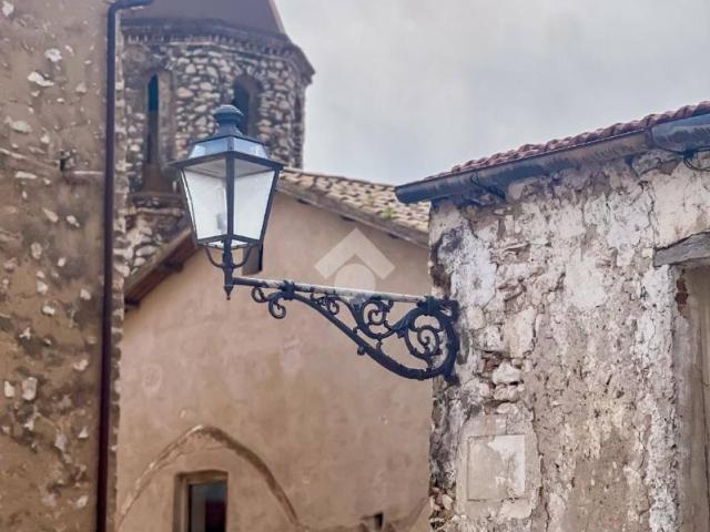 Palazzo / Stabile in vendita a Formia LT