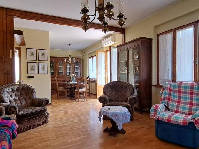 Villa in vendita a Fornovo di Taro PR