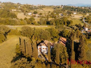 Appartamento in vendita a Forano RI