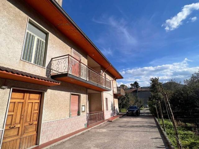Appartamento in vendita a Forino AV