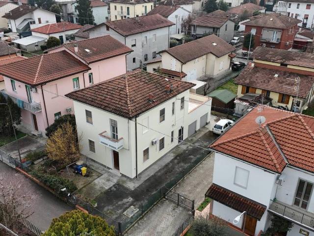 Appartamento in vendita a Forlì FC
