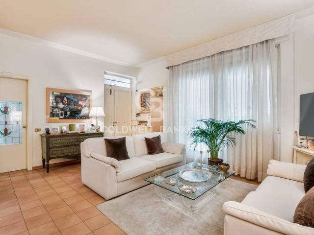 Appartamento in vendita a Forte dei Marmi LU