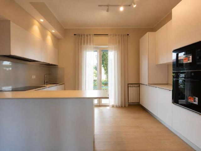Appartamento in vendita a Forte dei Marmi LU