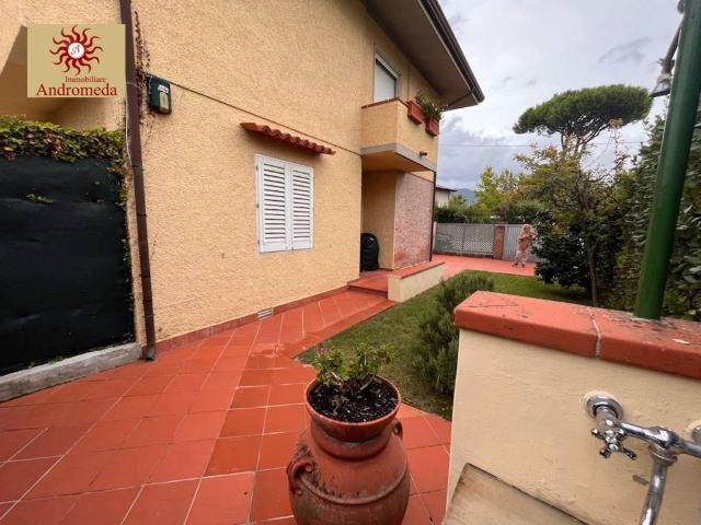 Appartamento in vendita a Forte dei Marmi LU