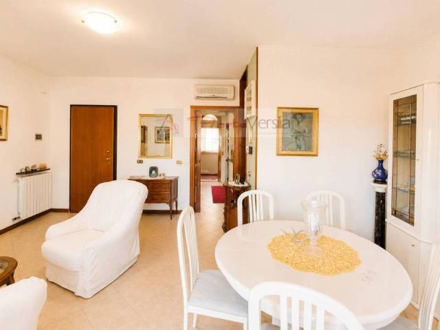 Appartamento in vendita a Forte dei Marmi LU