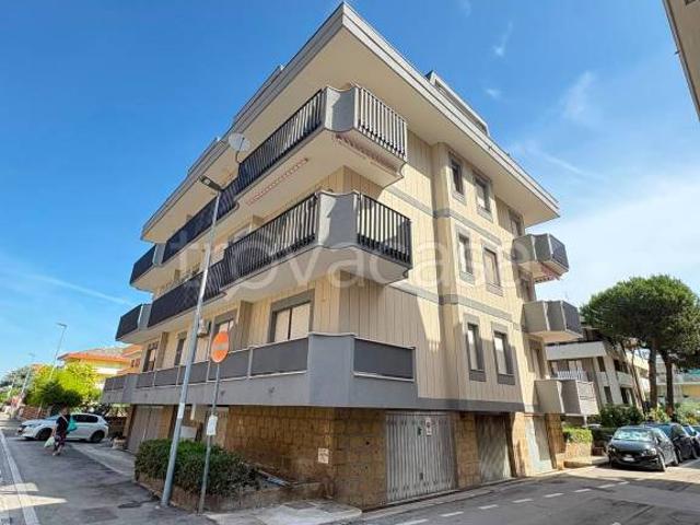 Appartamento in vendita a Francavilla al Mare via Trino, 3
