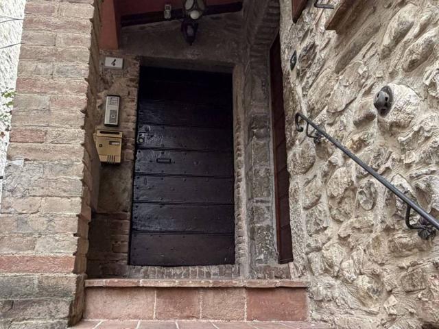 Appartamento in vendita a Fratta Todina PG