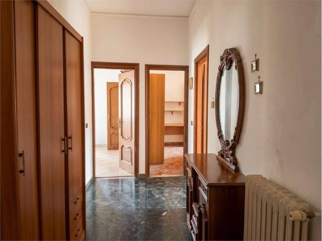 Appartamento in vendita a Front TO