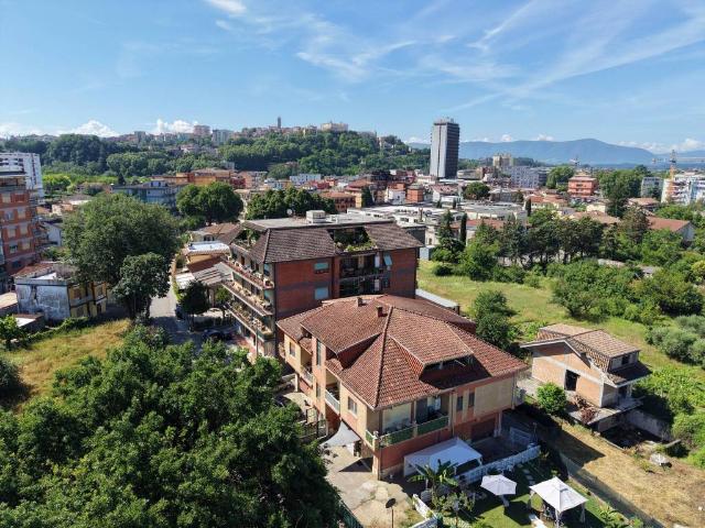 Appartamento in vendita a Frosinone FR