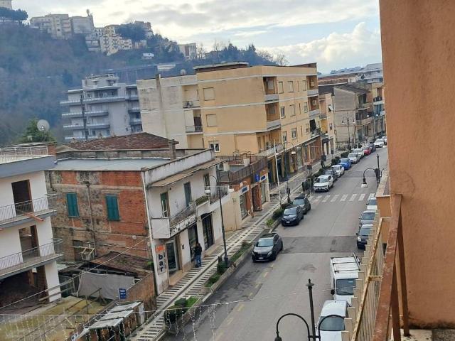Appartamento in vendita a Frosinone FR