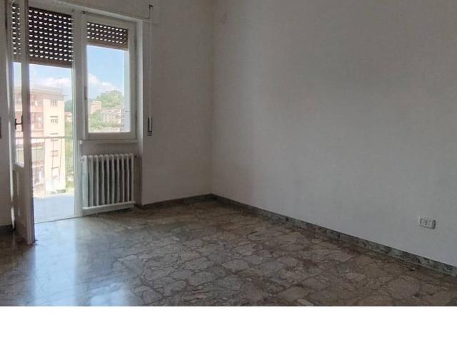 Appartamento in vendita a Frosinone FR