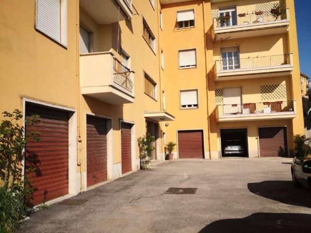 Appartamento in vendita a Frosinone FR