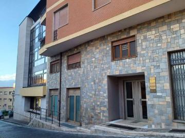 Appartamento in vendita a Frosinone FR