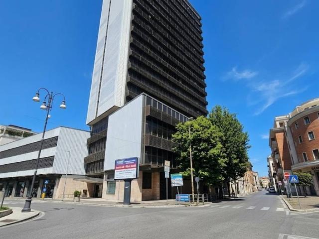 Appartamento in vendita a Frosinone FR