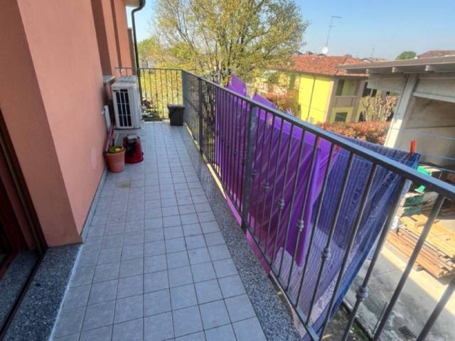 Appartamento in vendita a Gualtieri RE