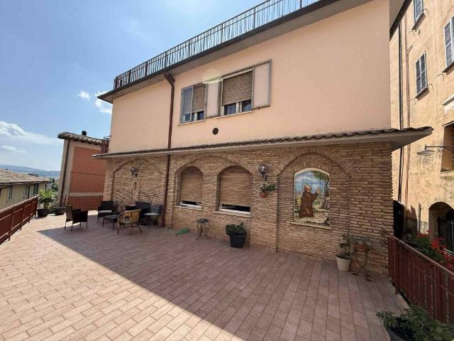 Appartamento in vendita a Gualdo Tadino PG