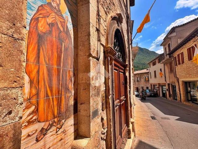 Appartamento in vendita a Gualdo Tadino PG