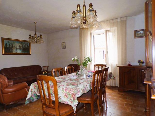 Appartamento in vendita a Gualdo Tadino PG