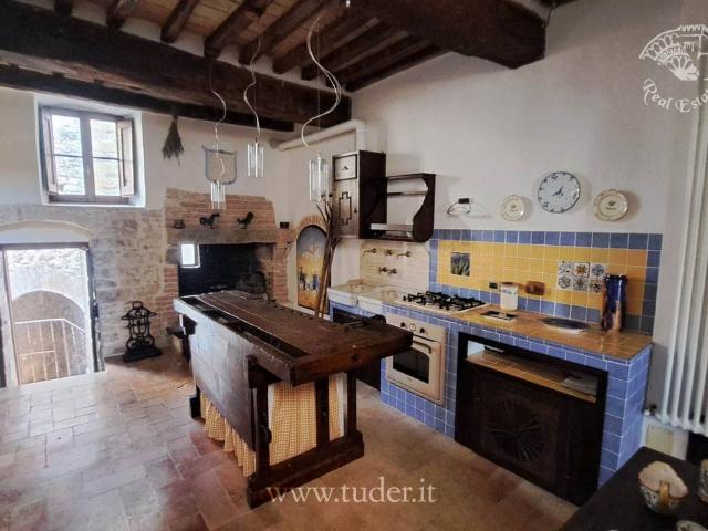 Appartamento in vendita a Gualdo Cattaneo PG