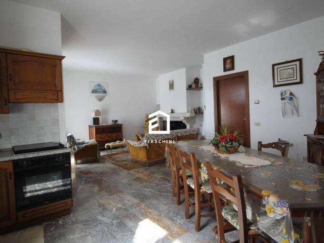 Appartamento in vendita a Guardea TR
